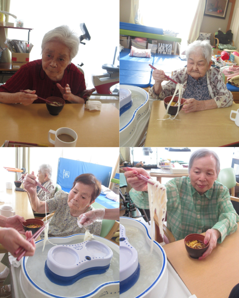 にのみやグループ　デイサービスセンターみた（三田クリニック併設）では、季節を感じてもらうため、おやつレクで「そうめん流し」を行いました！